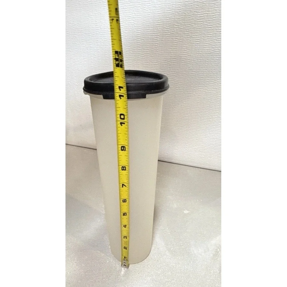 Vintage Tupperware Spaghetti Container 1661-6 Black Lid 1607-11‎